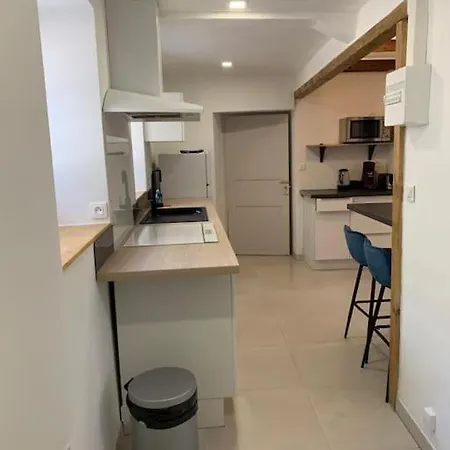 2 Logements: 10 A 14 Personnes * Saint-Gery (Lot)
